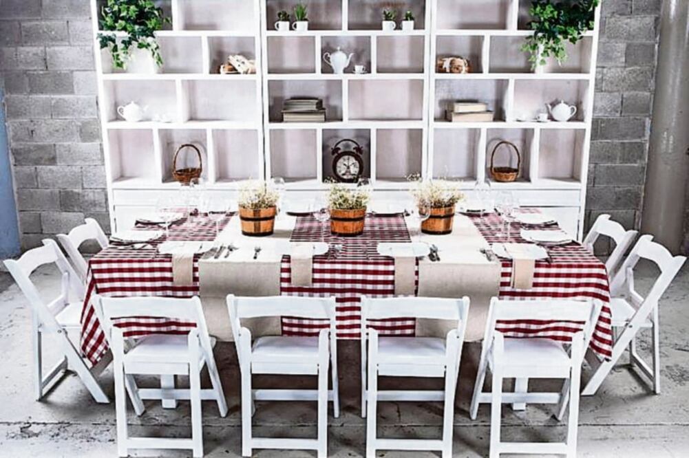 La empresa Local Trendy ofrece 15 líneas de diseño, las cuáles se adaptan a cualquier cliente, fiesta o evento corporativo (CORTESÍA)