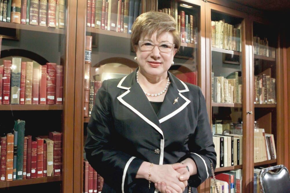 La ministra Margarita Luna Ramos dijo que las mujeres profesionistas juegan un rol importante para eliminar la inequidad. (ARCHIVO EL UNIVERSAL)