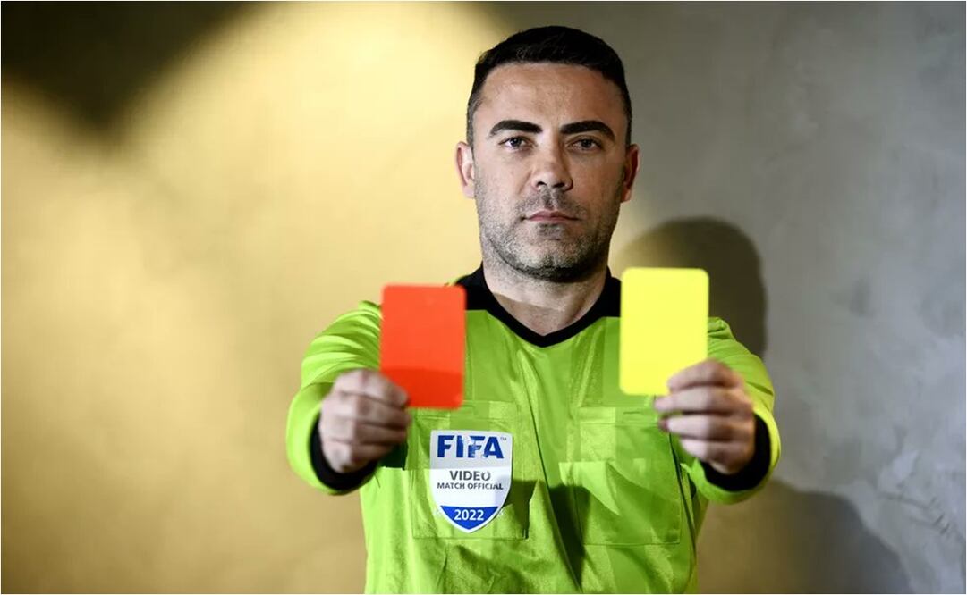 Igor Benevenuto es el primer árbitro FIFA en declararse homosexual - FOTO: ESPECIAL