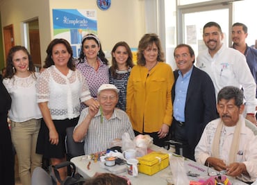 La titular del SNDIF concluye gira de trabajo por BC