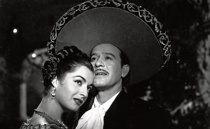 La vez que Elsa Aguirre sorprendió a Pedro Infante en "Cuidado con el amor" con una de las escenas más comentadas de la Época de Oro
