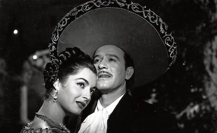 La vez que Elsa Aguirre sorprendió a Pedro Infante en "Cuidado con el amor" con una de las escenas más comentadas de la Época de Oro