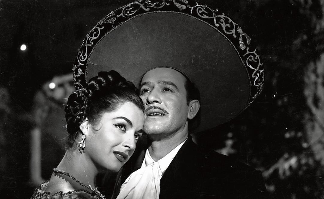 El filme de Miguel Zacarías se estrenó en 1954, en el póster que anunciaba la película en el cine Olimpia, se advertía de las escenas de besos apasionados entre Pedro y Elsa.