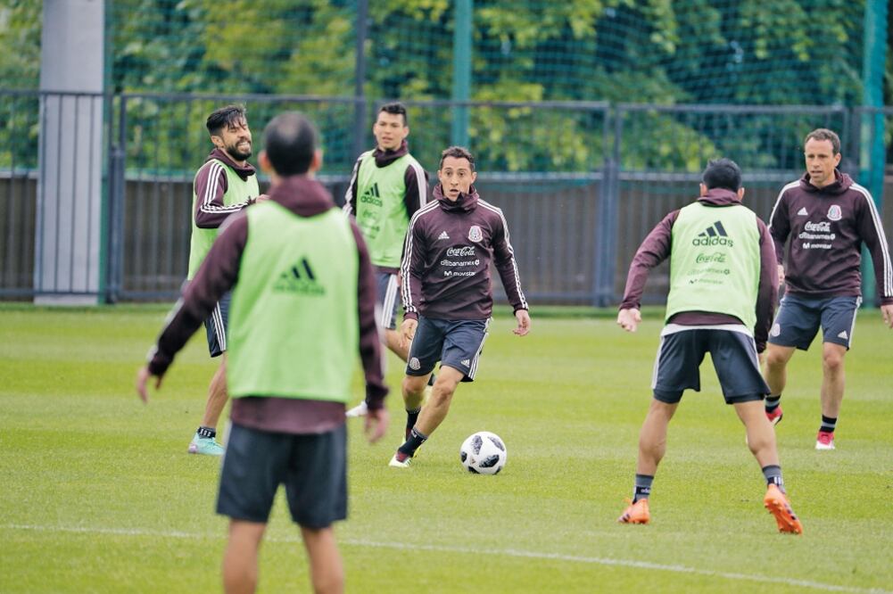 El Principito espera que México no decepcione (LUIS CORTÉS. EL UNIVERSAL)