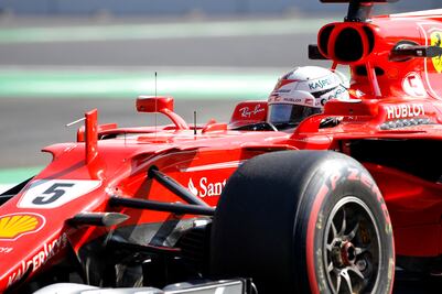 Sebastián Vettel abandonó prácticas, se derramó un liquido en su bólido