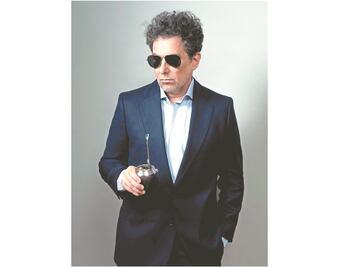 Andrés Calamaro libra la esclavitud de las redes sociales