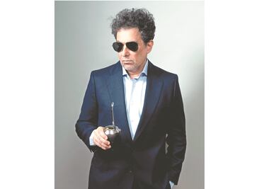 Andrés Calamaro libra la esclavitud de las redes sociales