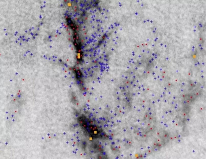 Estudio sugiere que las estrellas compiten entre sí durante su crecimiento