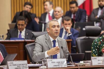 INE aprueba 3 debates entre presidenciables