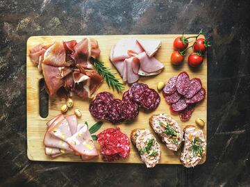 ¿Cómo sustituir los embutidos en tu alimentación?