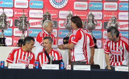 Chivas presenta oficialmente a Almeyda como su DT