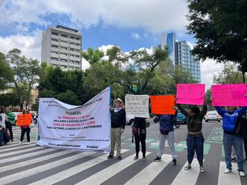 Vecinos de la Roma bloquearon por tres horas avenida Monterrey; exigen suspender obras irregulares