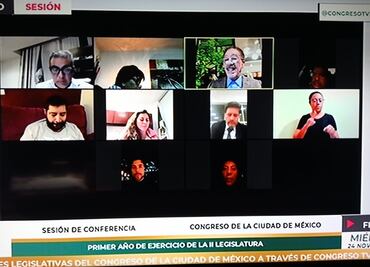 Con más de una hora de espera y con 10 diputados, Congreso CDMX aprueba sesión ordinaria