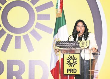 Descarta Barrales dejar presidencia del PRD