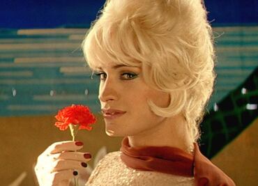 La genial película de Pedro Almodóvar con talento mexicano que debes ver por lo menos una vez en la vida