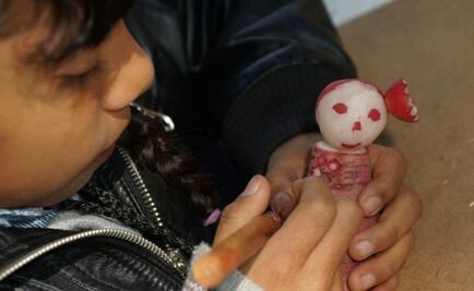 Participan niños en “Noche de Rábanos” en Oaxaca