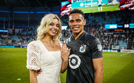 Jugador de MLS propone matrimonio al final del partido 