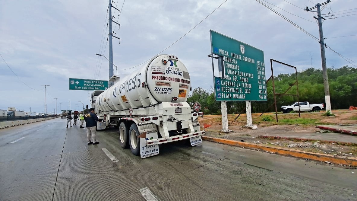 Algunos de los retenes se han instalado en el Puente 3 en Nuevo Laredo, los puentes internacionales Los Indios y Los Tomates en Matamoros. Foto: Sandra Tovar / EL UNIVERSAL