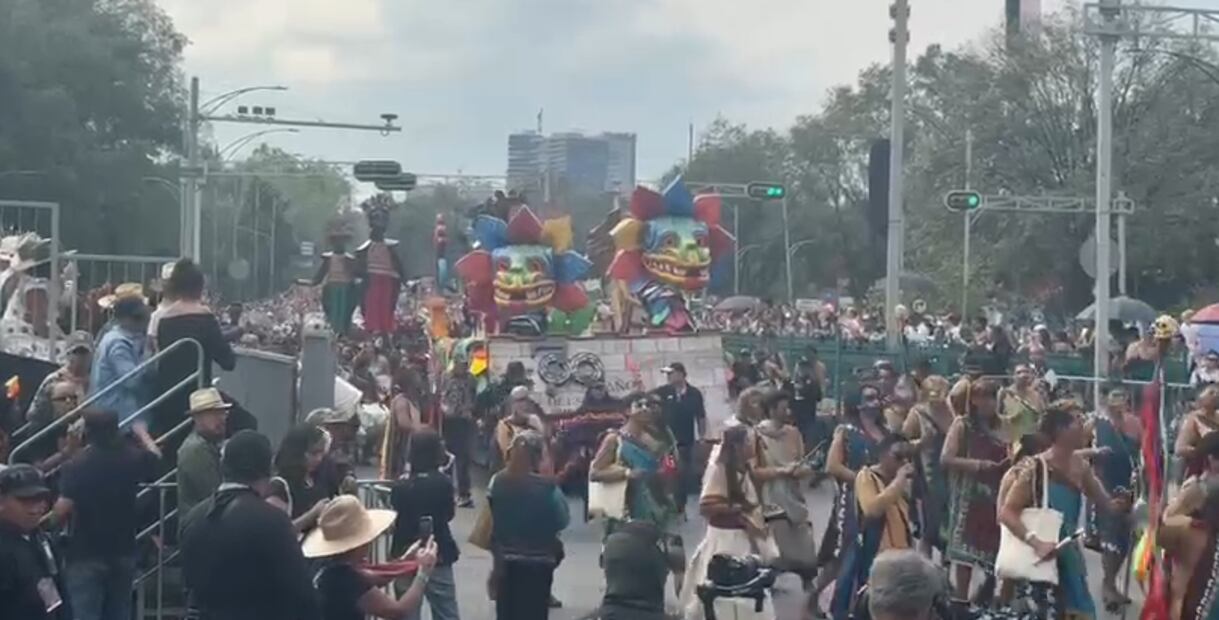 Arranca el Desfile de Día de Muertos 2025. (Foto: Laura Arana/ EL UNIVERSAL)