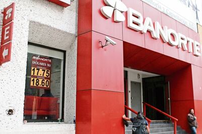 Banorte vende su banco digital Bineo a Klar; operación queda sujeta a aprobación de reguladores