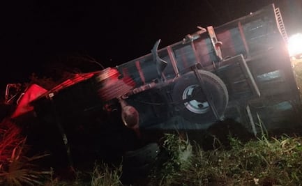 Choque entre dos tráileres deja un muerto en Tizimín, Yucatán