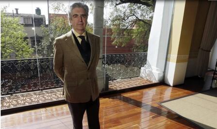 Perfil. Diplomático y novelista avezado en política cultural