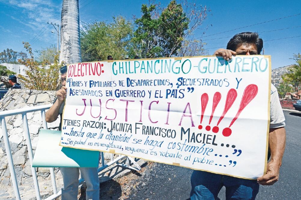 En los lineamientos publicados en mayo del año pasado, la solicitud que presentaran las víctimas que requirieran la protección debía contener una cotización del traslado. Este requisito fue eliminado. (ARCHIVO EL UNIVERSAL)