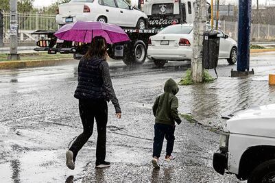 Lluvia vespertina inunda Guadalajara