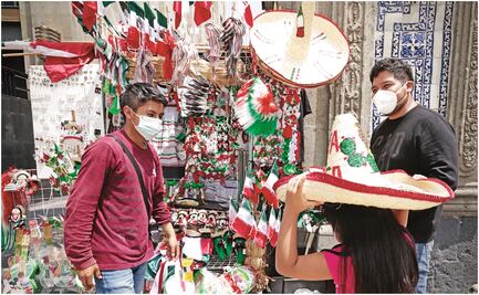 Fiestas patrias aumentan consumo de jarros, cántaros y mezcaleros de barro: artesanos