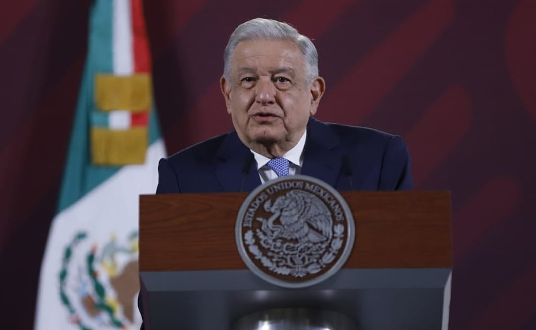 López Obrador se lanzó en contra del ministro Luis María Aguilar a quien acusó de mantener guardado por 10 meses el expediente de pago de impuesto de TV Azteca. Foto: Fernanda Rojas / EL UNIVERSAL