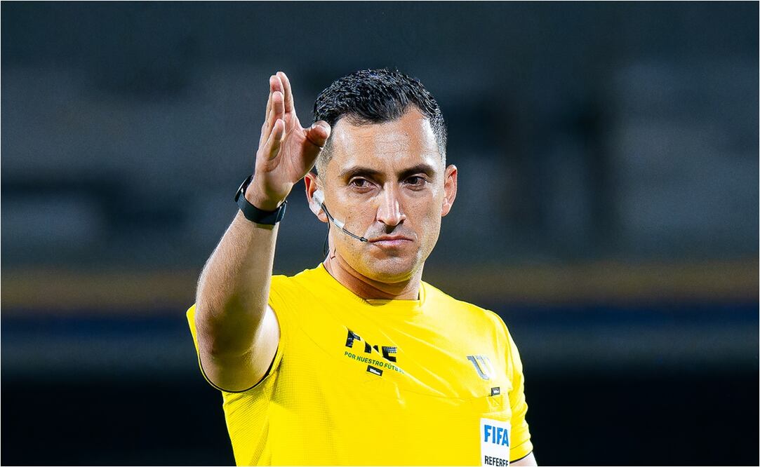 El silbante de 30 años será citado por la Comisión de Árbitros tras su actuación en CU | FOTO: Imago07