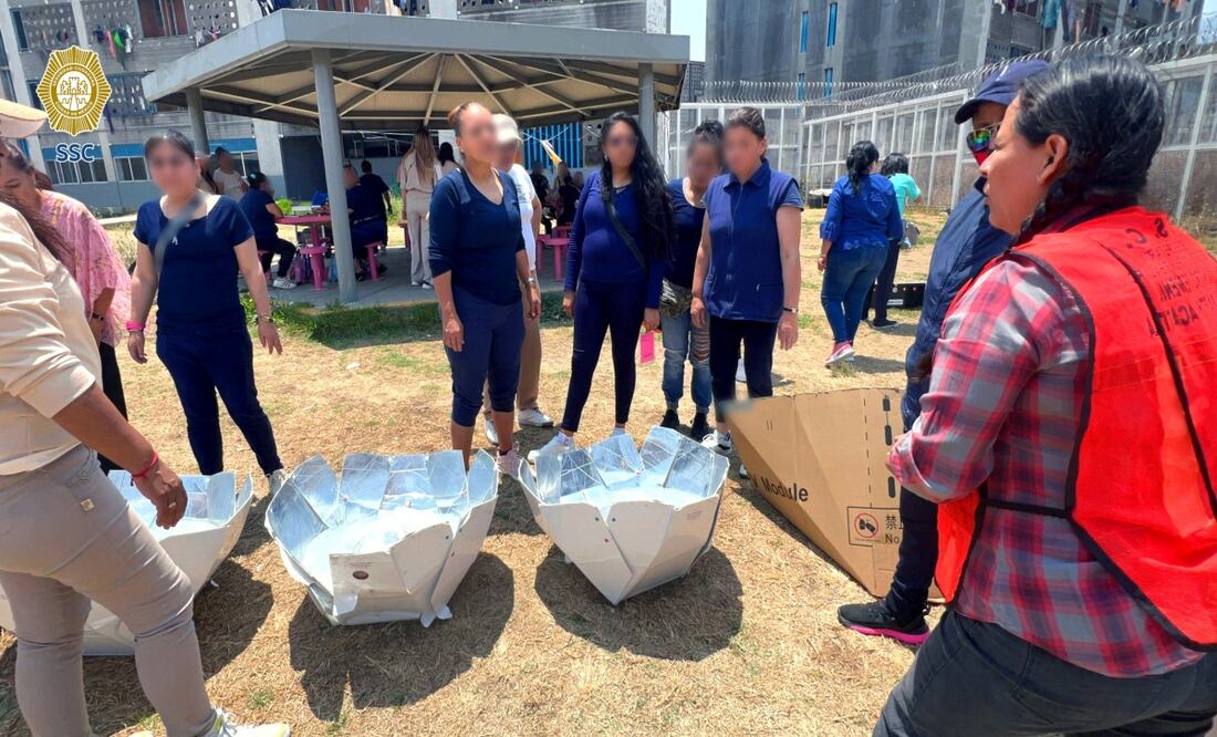 Capacitan a mujeres en Santa Martha en herbolaria con energía solar; buscan autosuficiencia y reinserción. Foto: Especial