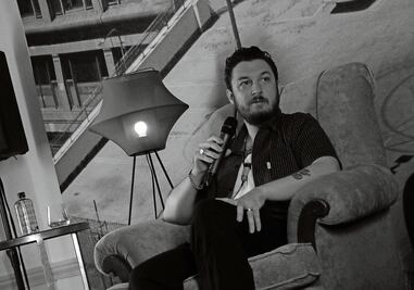 Matt Helders: ni en contra de la IA ni de la piratería