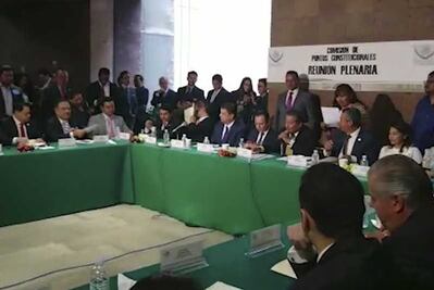 Avanza en comisiones eliminación de fuero a funcionarios, incluido el Presidente