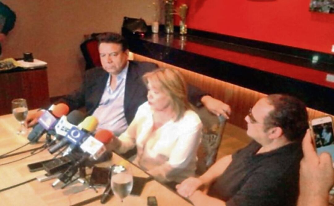 Alberto Aguilera jr y Silvia Urquidi dijeron que un documento desapareció.  FOTO: CORTESÍA