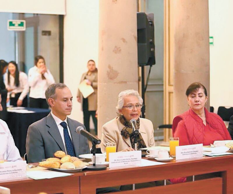 La titular de Segob, Olga Sánchez Cordero, presidió la reunión entre autoridades y empresas farmacéuticas. Foto: TOMADA DE TWITTER