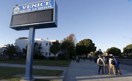 Cierran escuelas de distrito escolar en LA por amenaza