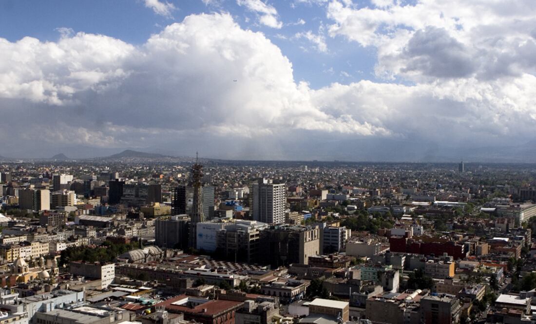 El reporte del índice Aire y Salud del gobierno de la CDMX señaló la calidad del aire es de regular a mala en buena parte de la Ciudad de México y la Zona Metropolitana del Valle de México. Foto: EL UNIVERSAL