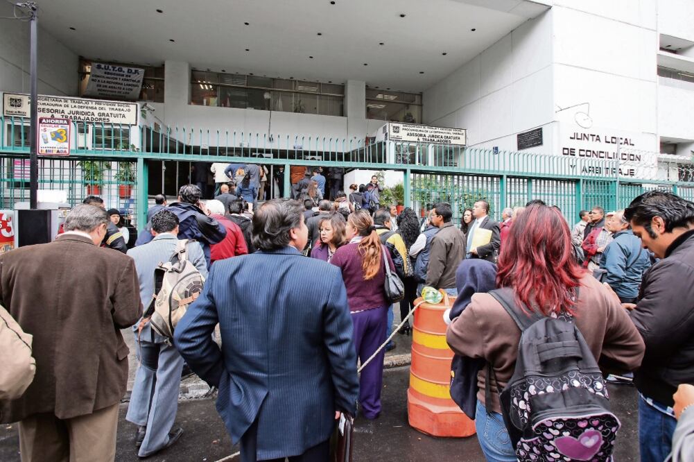 Senado vota si Poder Judicial absorbe juntas laborales