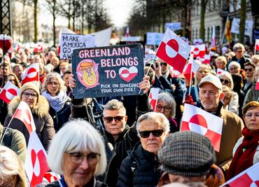 Dinamarca critica el "tono" empleado por vicepresidente de EU en Groenlandia; "así no se habla a los aliados cercanos", dice