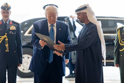 Departamento de Defensa de EU acepta Boeing de Qatar; fue admitido "de acuerdo con todas las reglas y regulaciones federales", dice