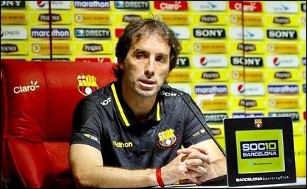 Guillermo Almada es nuevo DT de Santos