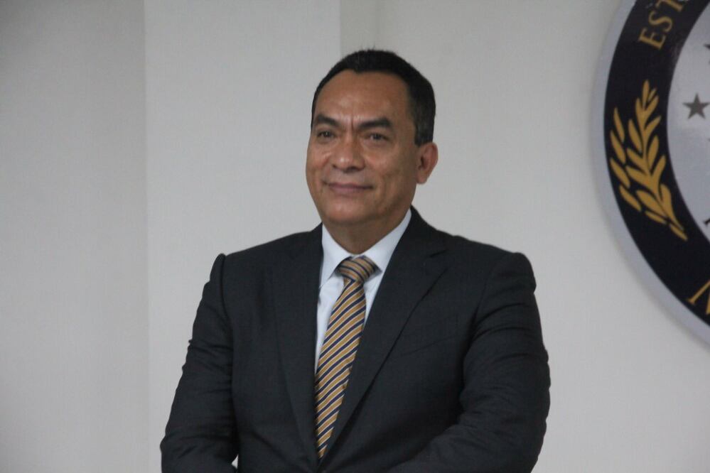 El fiscal de Michoacán, Adrián López Solís. Foto: Twitter @Adrian_LopezS