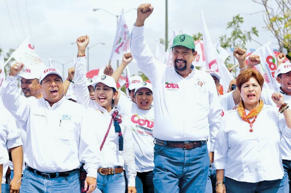 El candidato del PRI-PVEM-Panal a la gubernatura de Nayarit, Manuel Cota, cerró su campaña en Tepic y se lanzó contra su oponente, Antonio Echevarría (CORTESÍA EQUIPO DE CAMPAÑA)