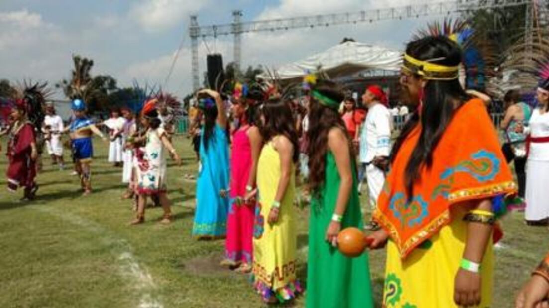 Con danza prehispánica imponen Récord Guinness