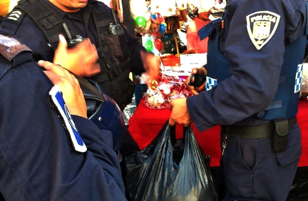 En el operativo Cometa, policías capitalinos recorren centros de distribución como el mercado de La Merced, Sonora, la Central de Abasto, entre otros. Foto: @SSP_CDMX 