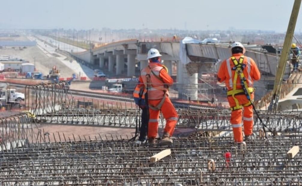 Del Mazo supervisa Distribuidor de Acceso Principal al Aeropuerto Internacional Felipe Ángeles