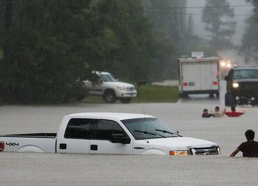 Inundaciones en Texas dejan seis muertos