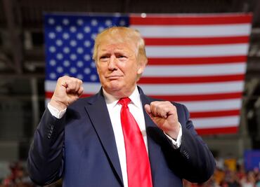 Trump reitera ataques contra cuatro congresistas demócratas