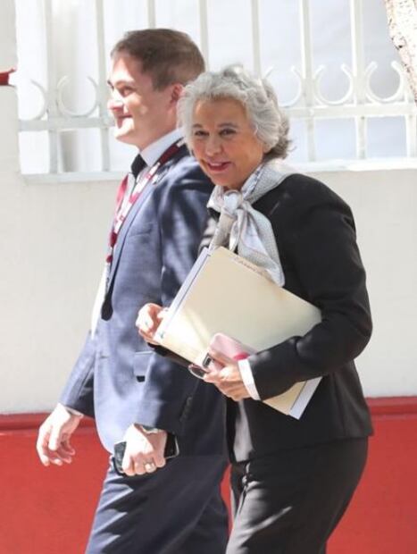 AMLO y su equipo se alistan para reunión con delegación de Canadá